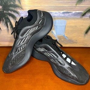 Adidas Yeezy 700 V3 (Dark Glow)
